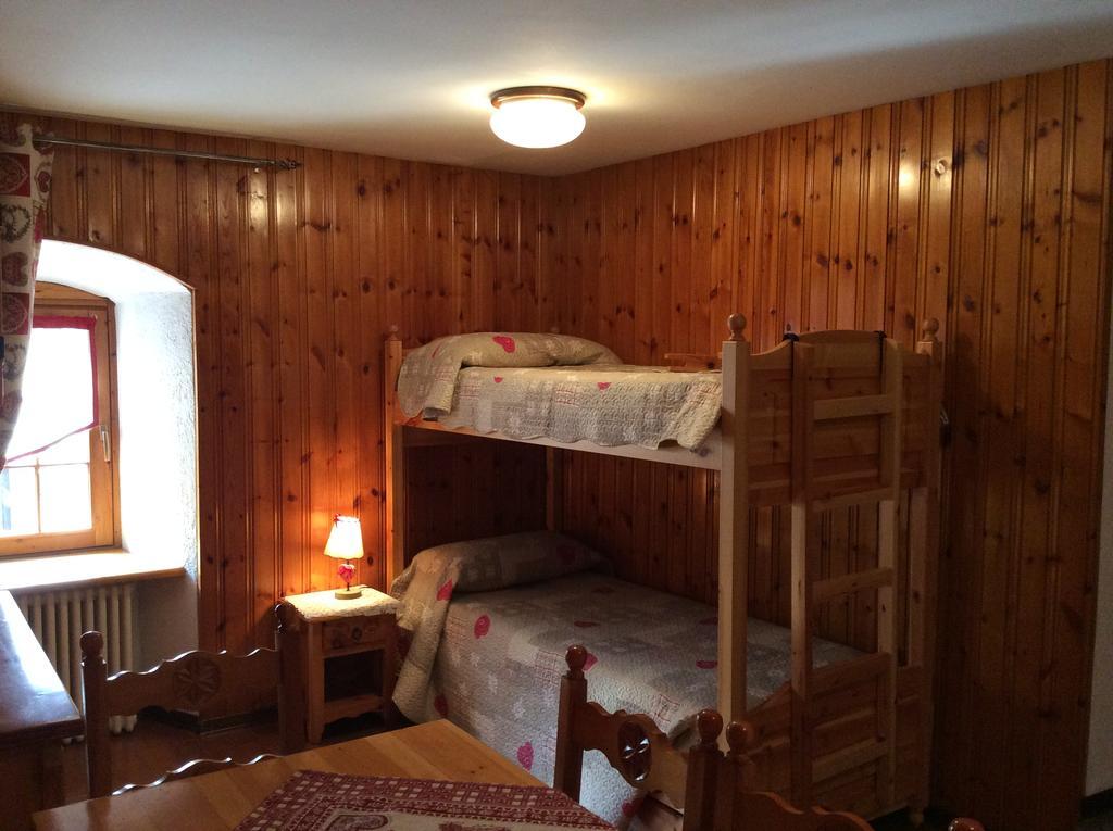 B&B La Vieille Meison De Pappa Sarre Eksteriør bilde